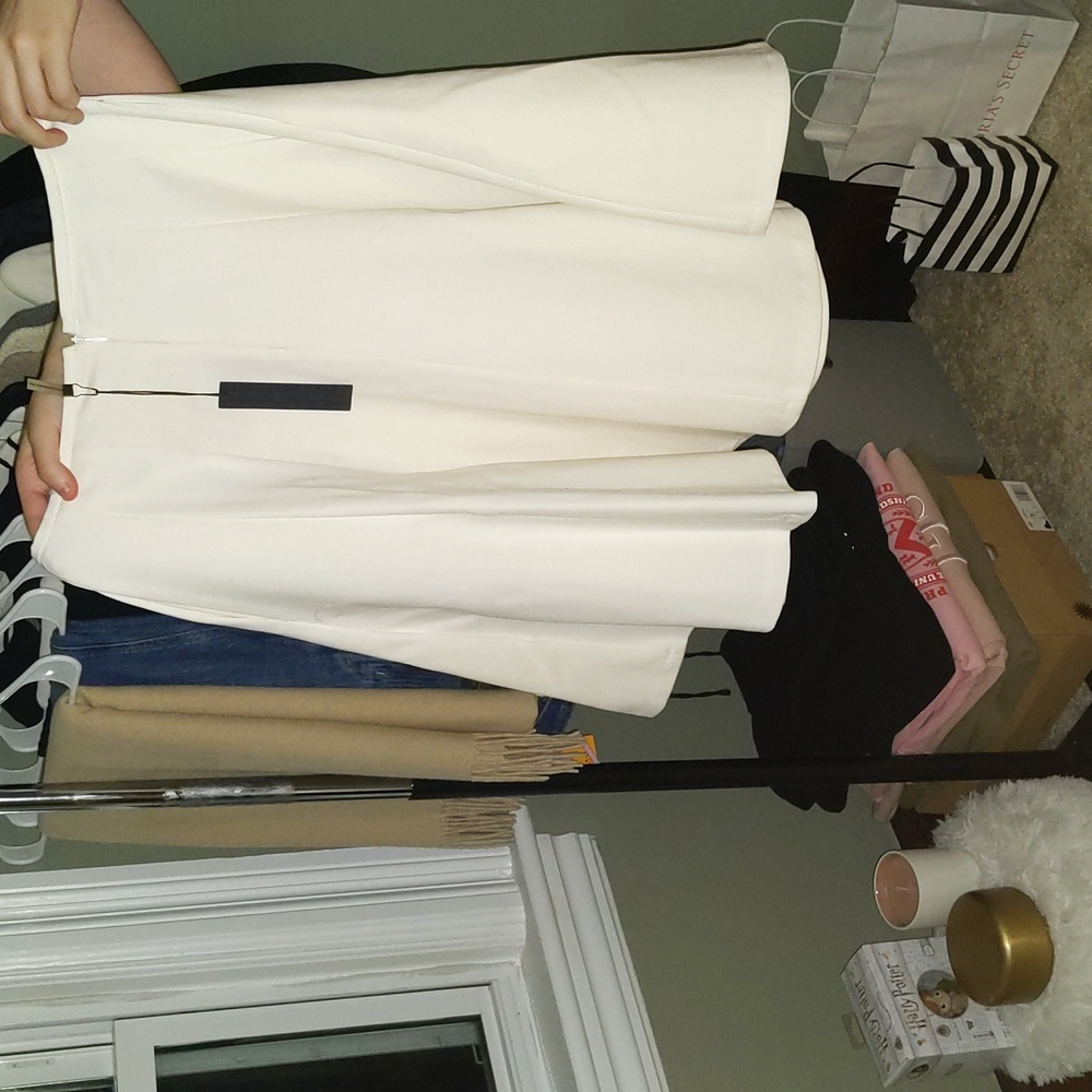 Obakki swing skirt in white